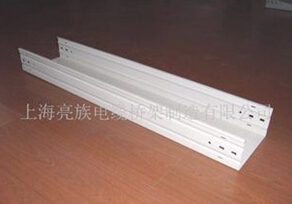防腐電纜橋（qiáo）架四件套缺一不可
