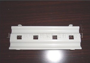 鍍鋅槽式橋（qiáo）架按需選擇